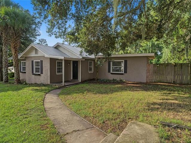 House for sale in Fruitland Park, Florida
