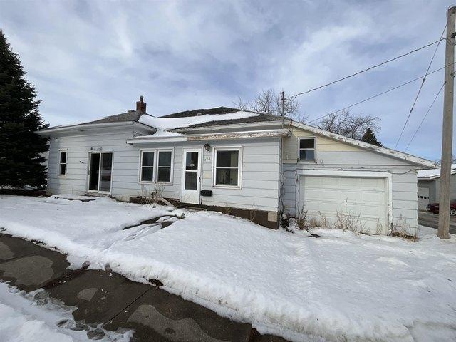 House for sale in West Union, Iowa