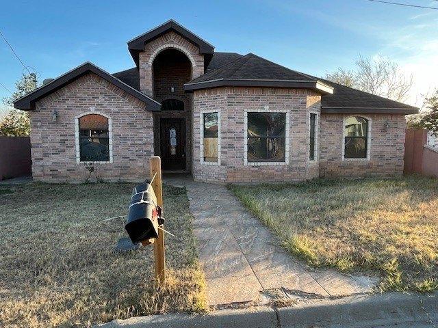 House for sale in Hebbronville, Texas