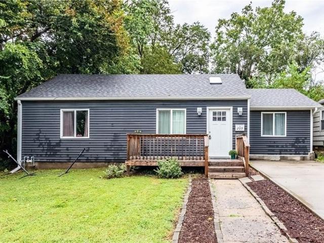 House for sale in Warrensburg, Missouri