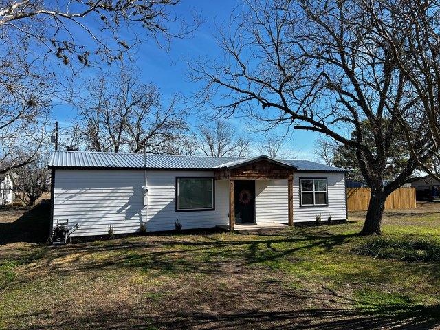 House for sale in Ellinger, Texas