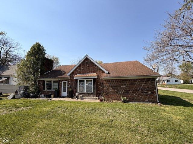 House for sale in Loogootee, Indiana