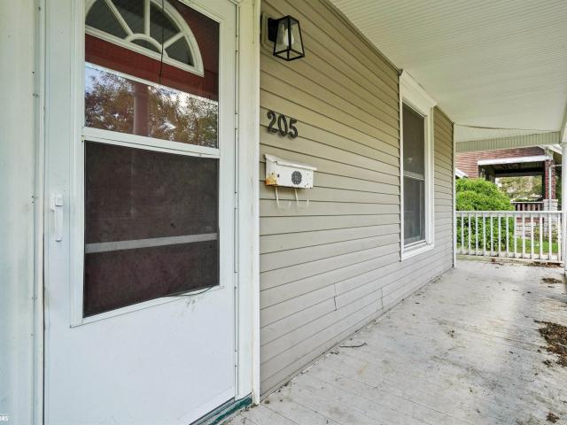 House for sale in New London, Iowa
