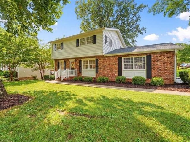 House for sale in Central Area, Eden