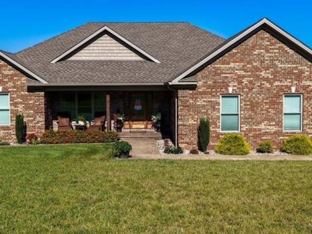 House for sale in Horse Cave, Kentucky