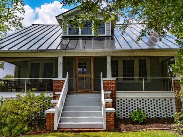 House for sale in Oriental, North Carolina