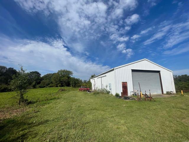 House for sale in Ark