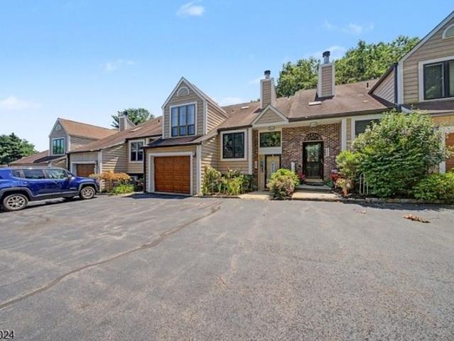 Condo for sale in Mine Hill, New Jersey