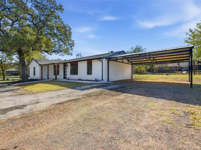 Property for rent in Jacksboro, Texas