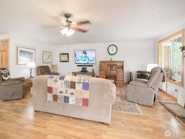 House for sale in Washington