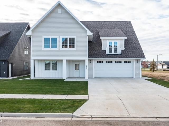 House for sale in Bismarck, North Dakota