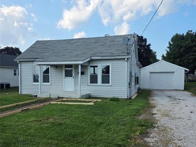 House for sale in Jersey, Illinois