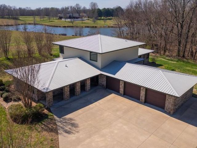 House for sale in Hickman, Kentucky