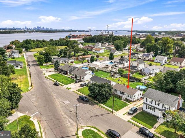 House for sale in Paulsboro, New Jersey