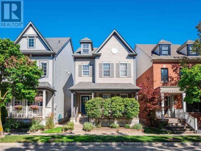House for sale in Oakville, Ontario