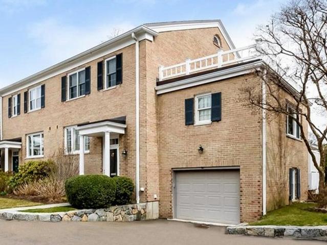 Townhouse for sale in New Canaan, Connecticut