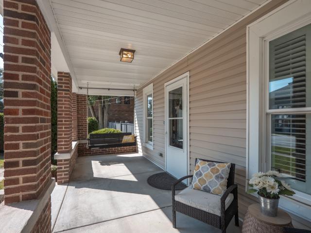 House for sale in Sugar Grove, Illinois