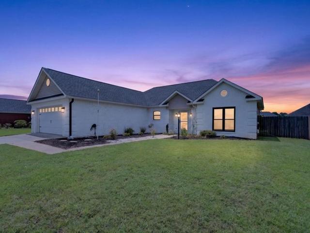 House for sale in Abingdon Green, Warner Robins
