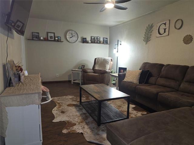 House for sale in Paoli, Garvin County