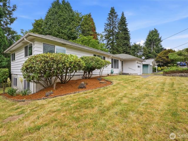 House for sale in Kelso, Washington