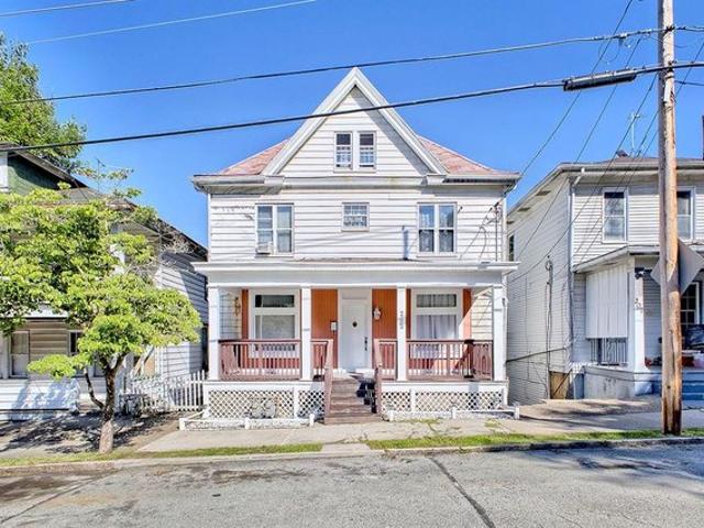 House for sale in Jeannette, Pennsylvania