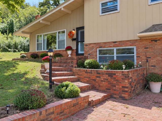 House for sale in Thayer, Oregon County