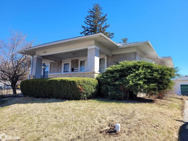 House for sale in What Cheer, Iowa