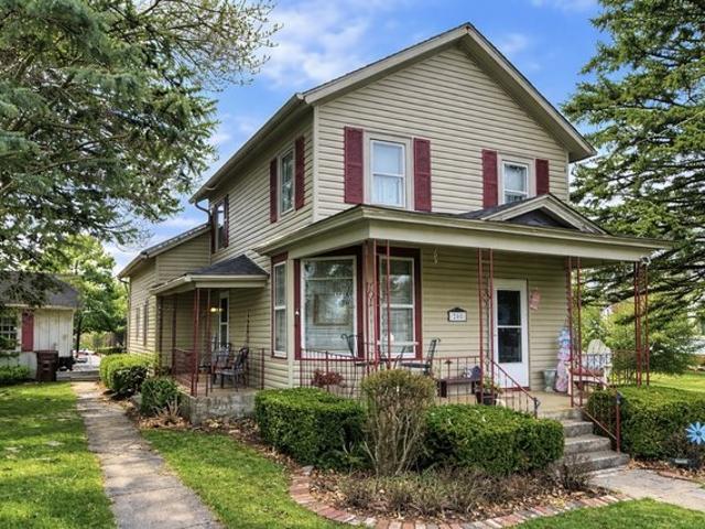 House for sale in Shabbona, Illinois