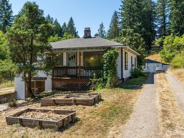 House for sale in Kelso, Washington