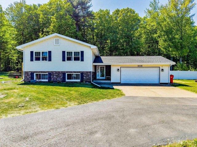 House for sale in Ishpeming, Michigan