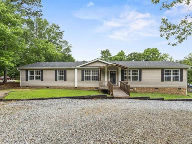 House for sale in Prosperity, South Carolina