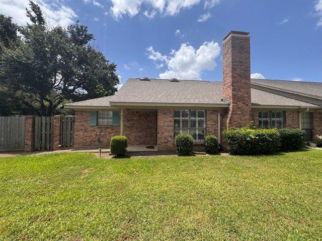 Townhouse for sale in Navarro, Texas