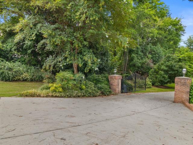 House for sale in Red Bay, Alabama