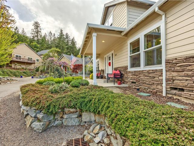 House for sale in Oregonia