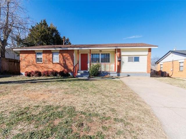 House for sale in Elgin, Oklahoma
