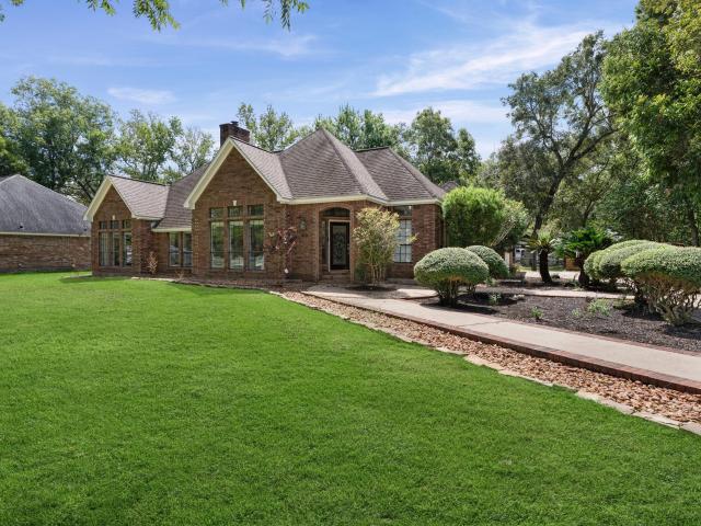 House for sale in Anahuac, Chambers County