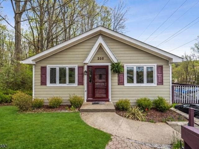 House for sale in Randolph, New Jersey