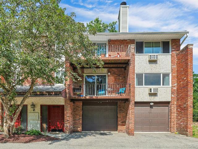 Condo for sale in Southfields, New York