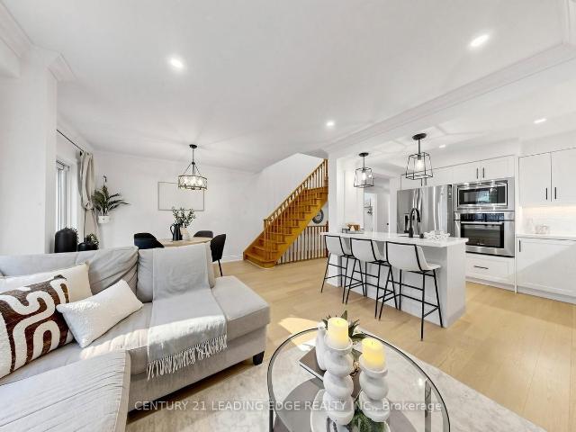 Townhouse for sale in Woburn, Ontario