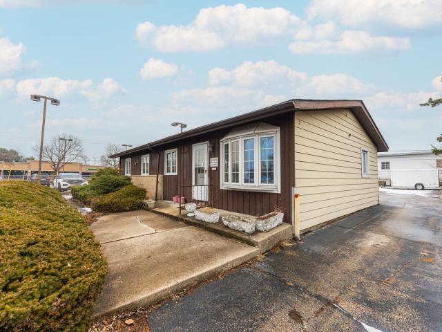 Commercial for sale in Medinah, Illinois