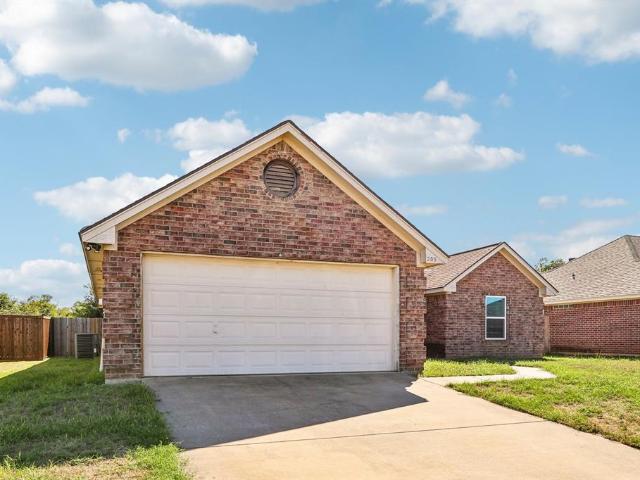 House for sale in Aubrey, Denton County