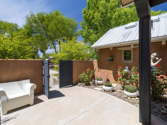 House for sale in Corrales, New Mexico