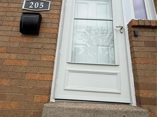 Townhouse for sale in Braddock, Pennsylvania