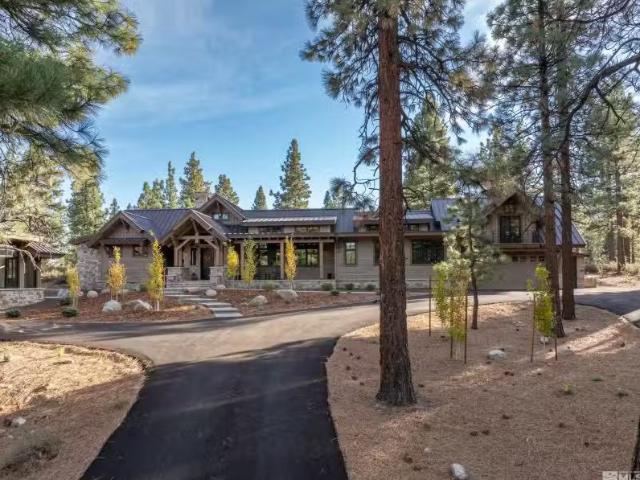 House for sale in Carson City