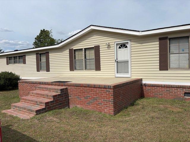 House for sale in Gaston, South Carolina