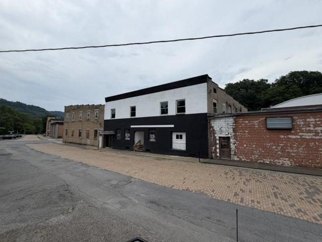 House for sale in Sutton, West Virginia