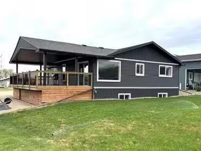 House for sale in Hitchcock Bay, Saskatchewan