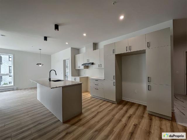 Apartment for rent in Bois-des-Filion, Laurentides