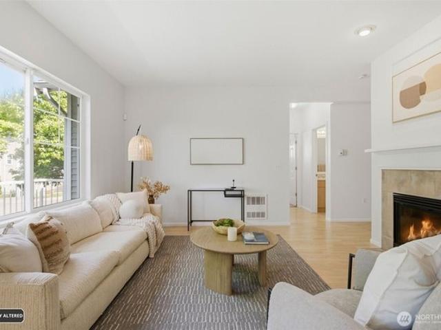 Condo for sale in Renton, Washington