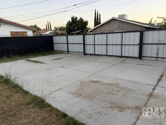 Commercial for sale in Arvin, Kern County